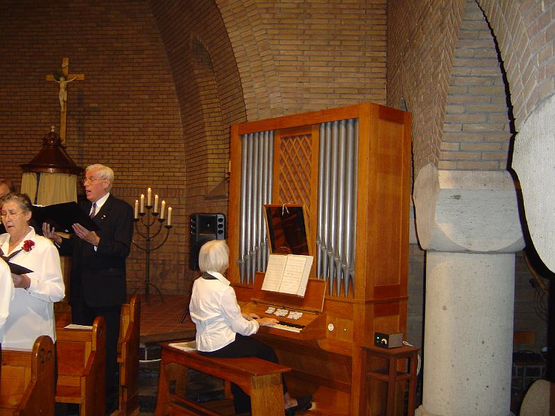 kerk Ceciliafeest 2003 016.jpg